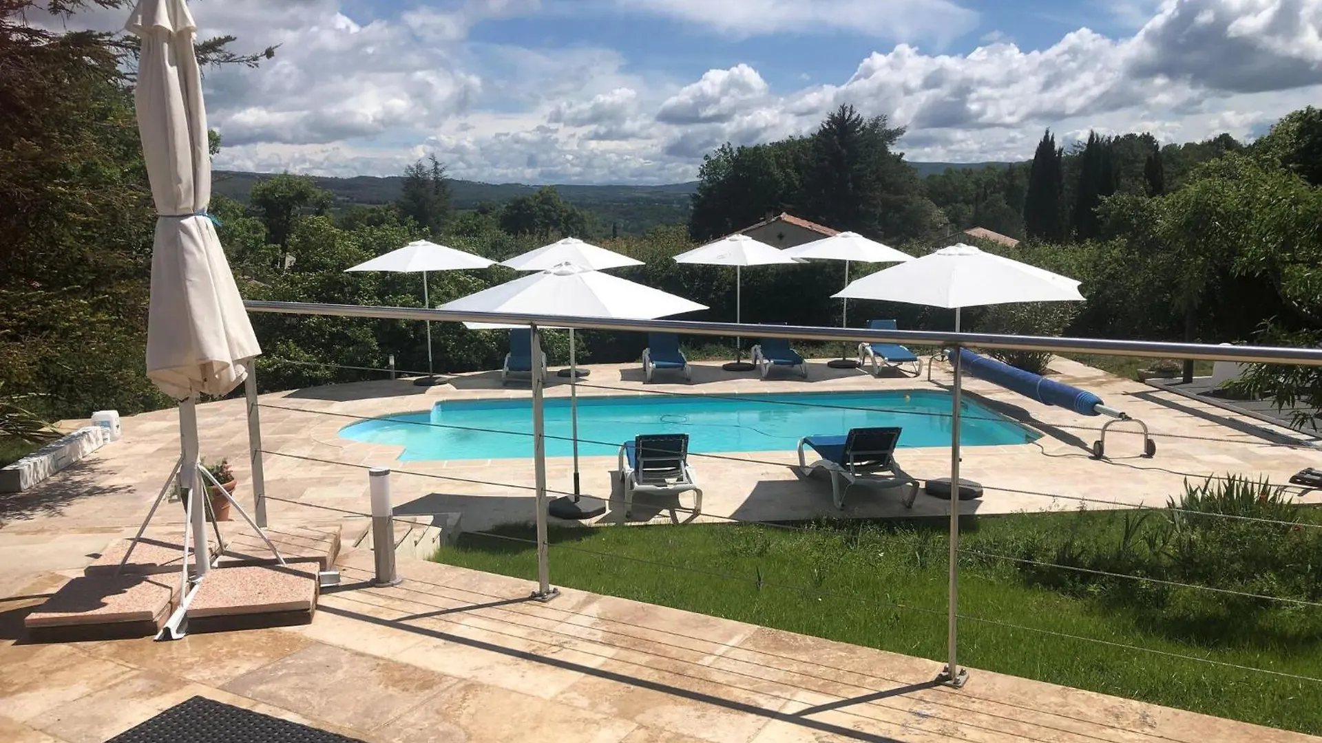Casa vacanze Rustic Villa With Pool In Cereste France Francia