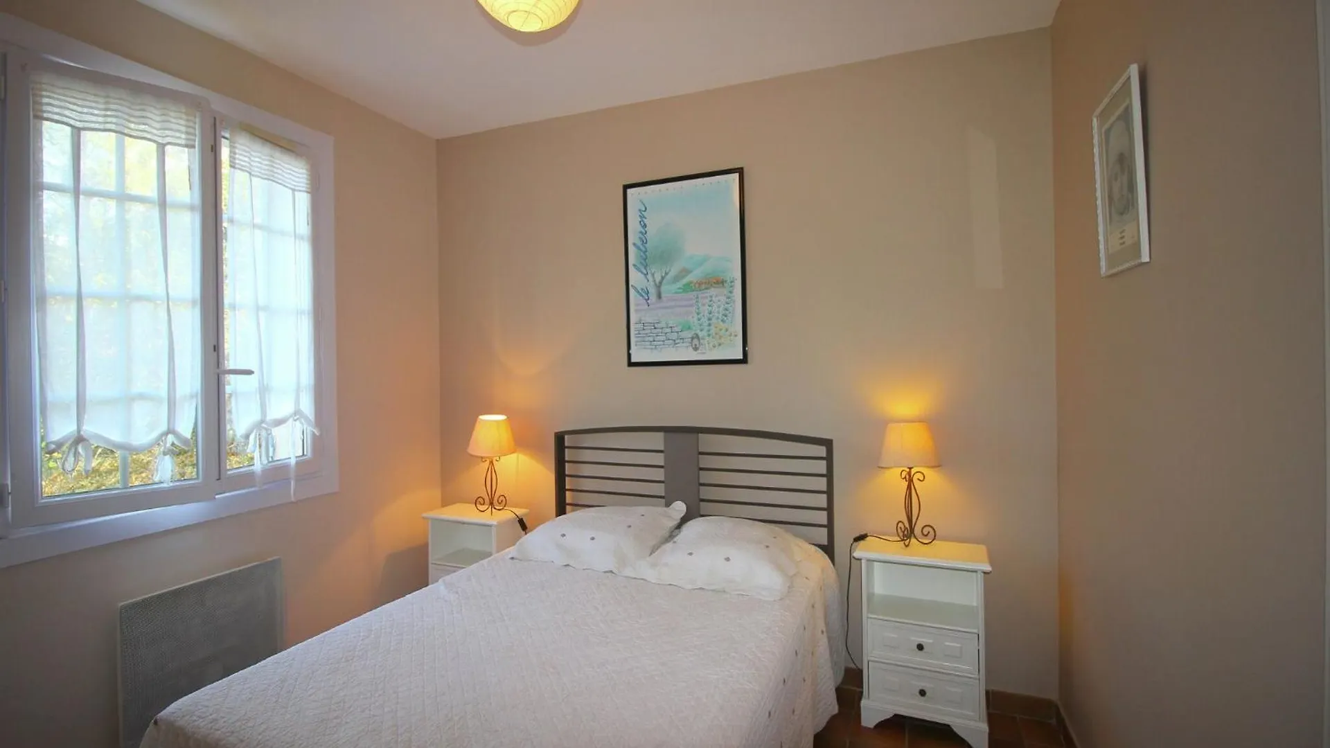 Casa vacanze Rustic Villa With Pool In Cereste France
